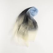 harukii/ぼかし染ラミー薄羽ストール L